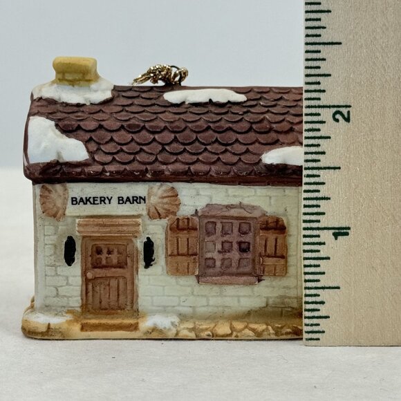 Vintage 1989 Brinn's Bakery Barn Porcelain Ornament Christmas Village 2.25" - Picture 8 of 10